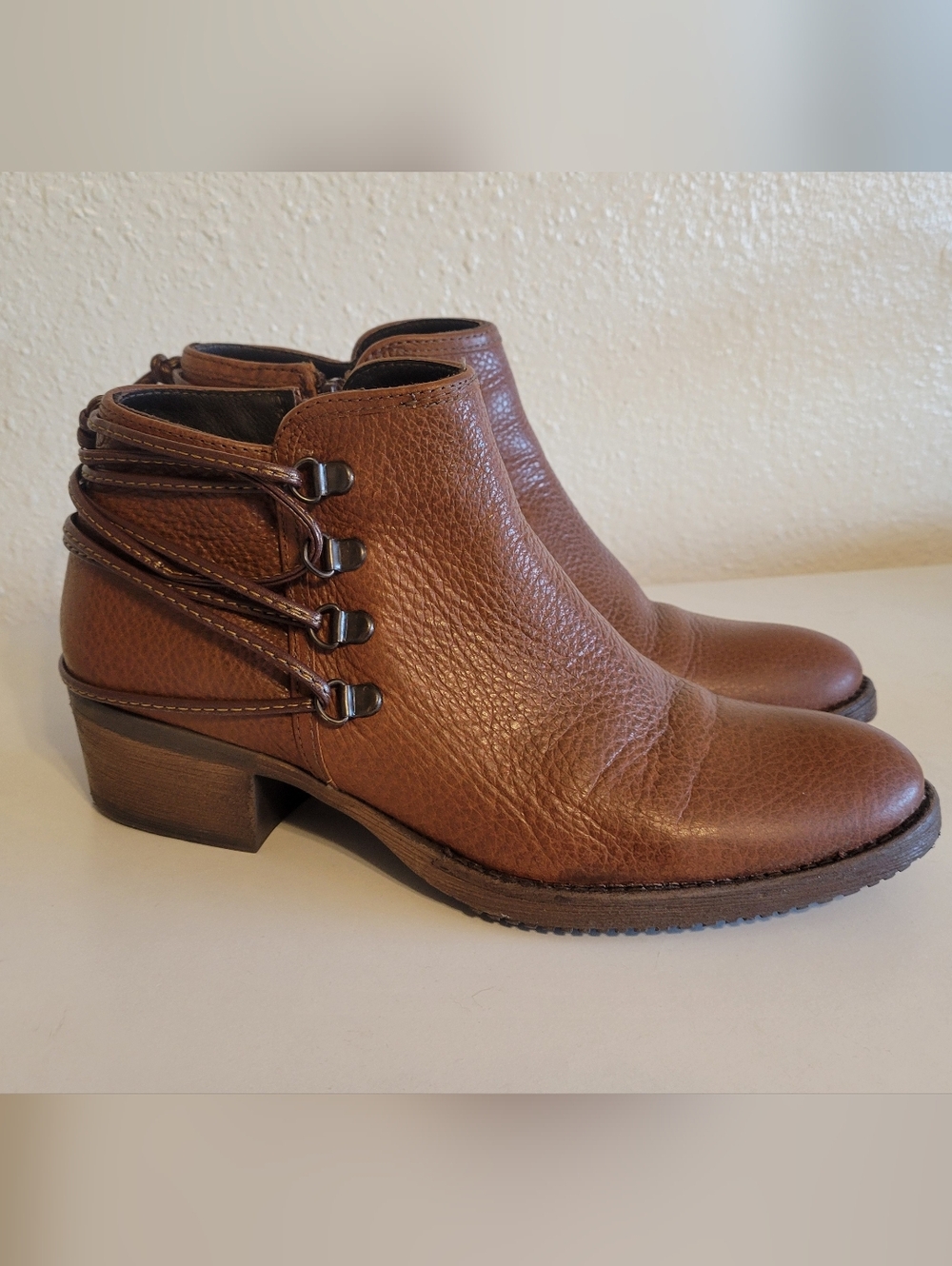 Lyard Brown Leather Ankle Boots Wrap Lace Western Boho Size 7.5